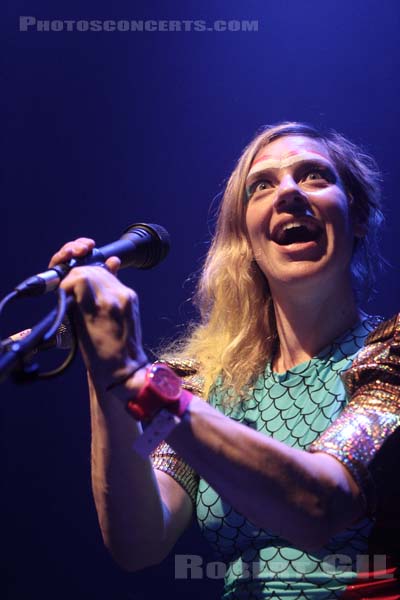 TUNE YARDS - 2014-05-19 - PARIS - Cafe de la Danse - 